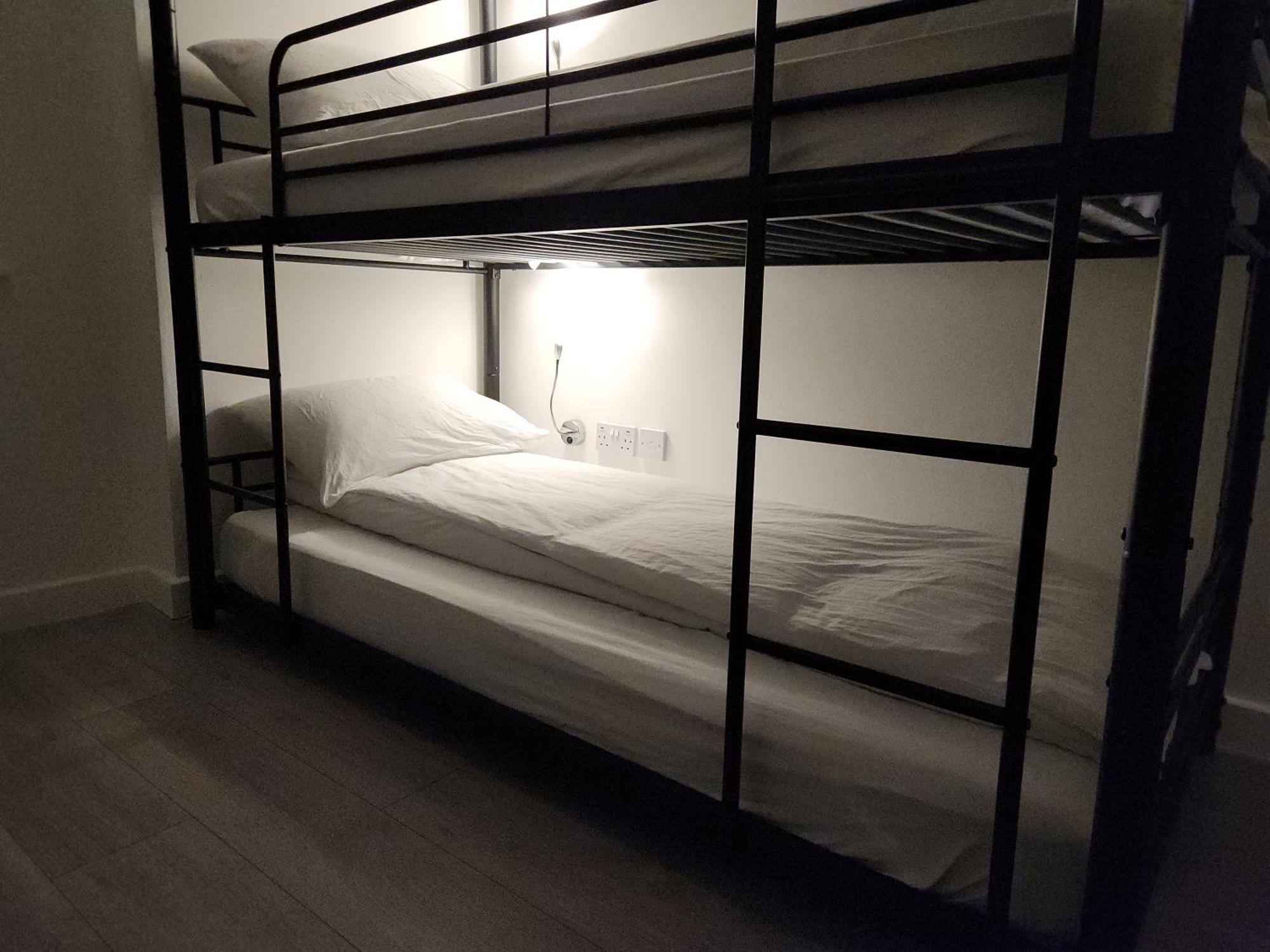 Matrix Hostel エディンバラ エクステリア 写真